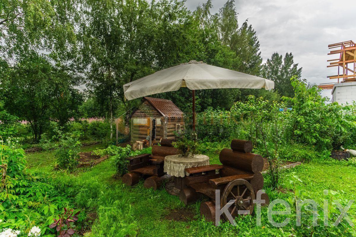 дом 184 метров, участок 9 сот